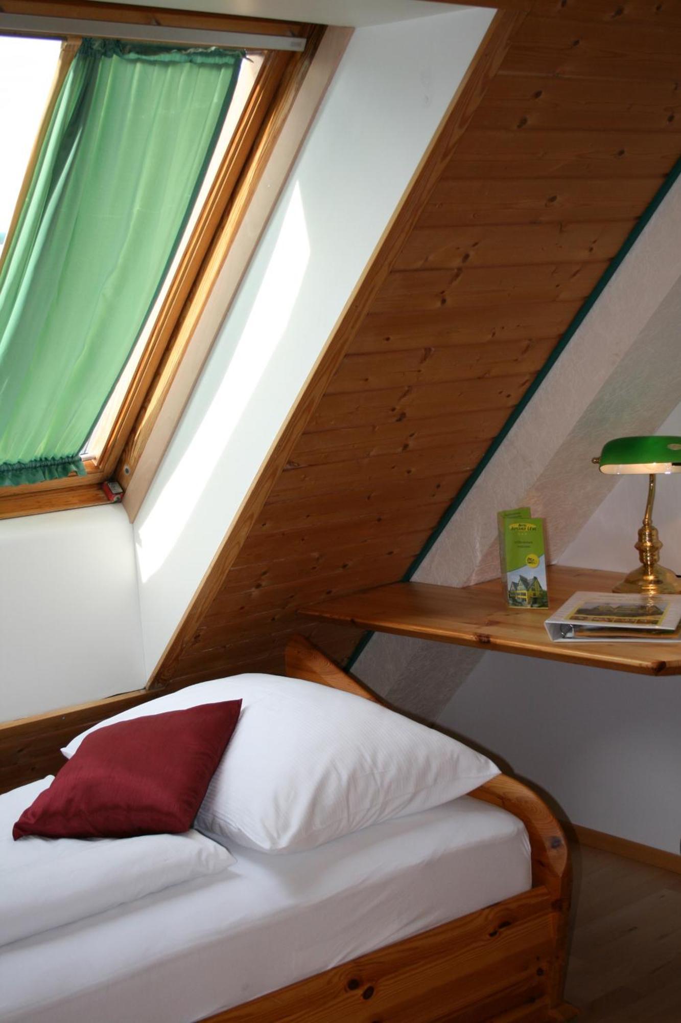 Hotel Asperner Loewe Vienna Room photo