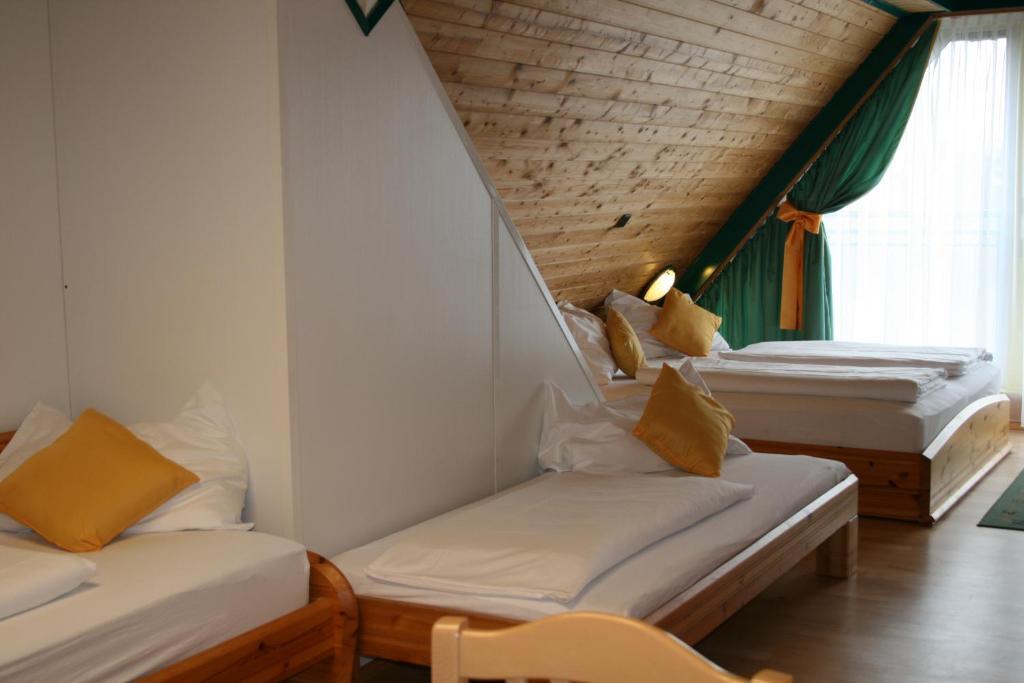 Hotel Asperner Loewe Vienna Room photo
